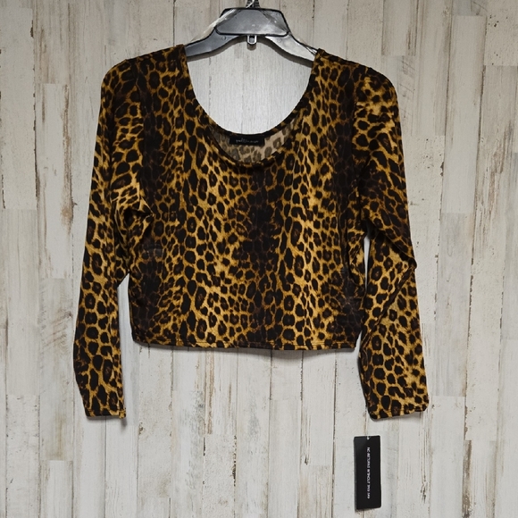 Leopard Print Crop Top - Picture 1 of 3